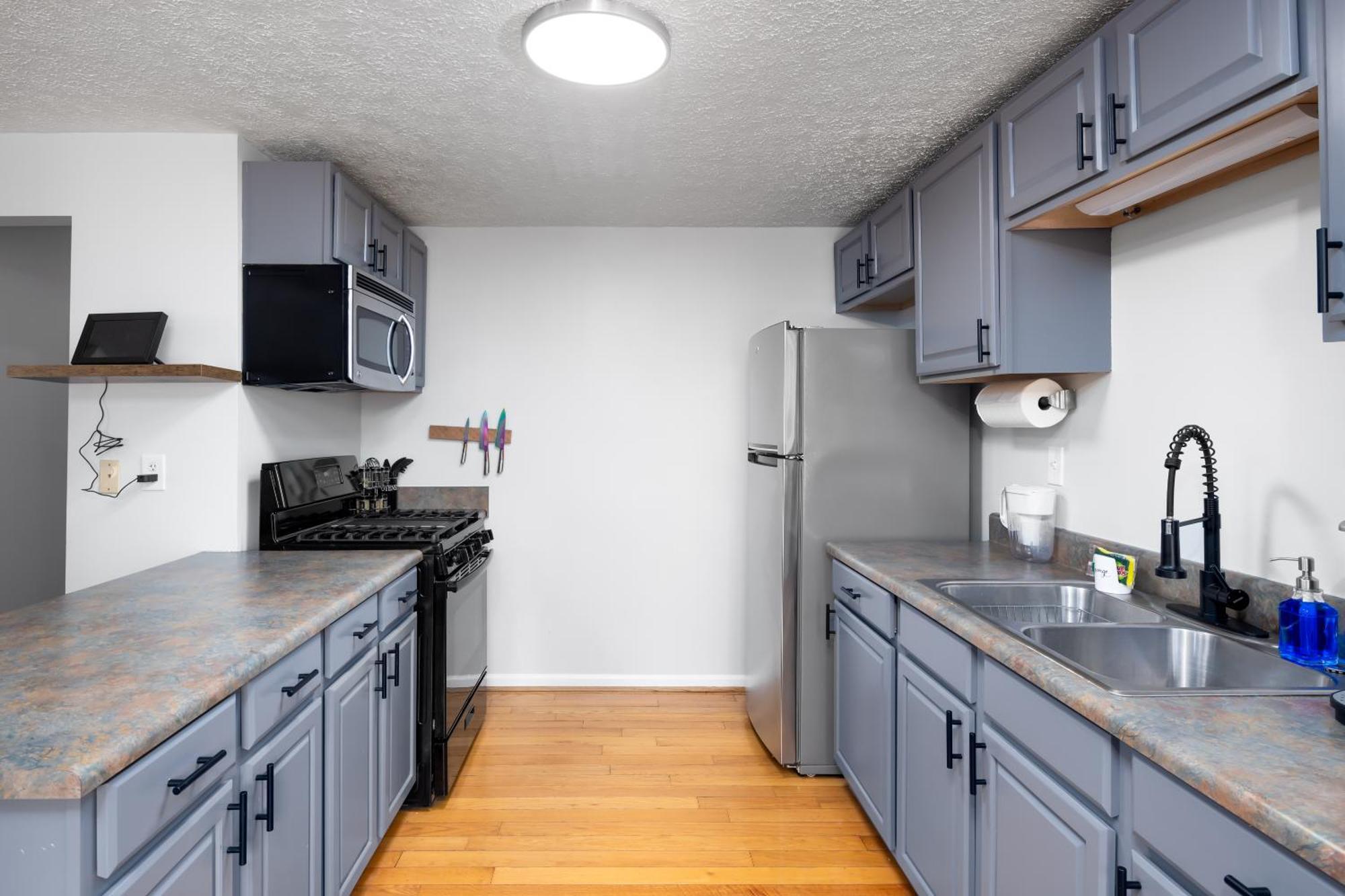 2 Bedroom Ft Moore Retreat Columbus Exterior photo